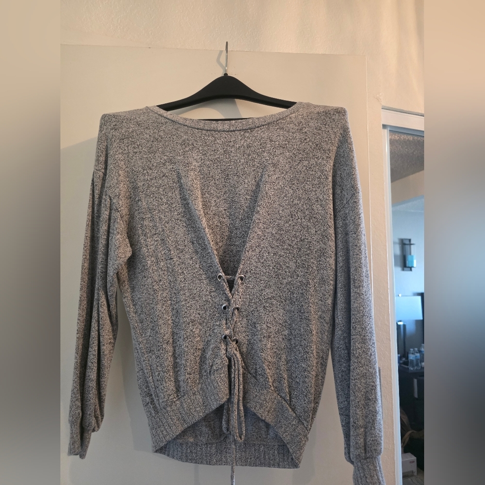 Chic Gray Lace-Up Back Sweater